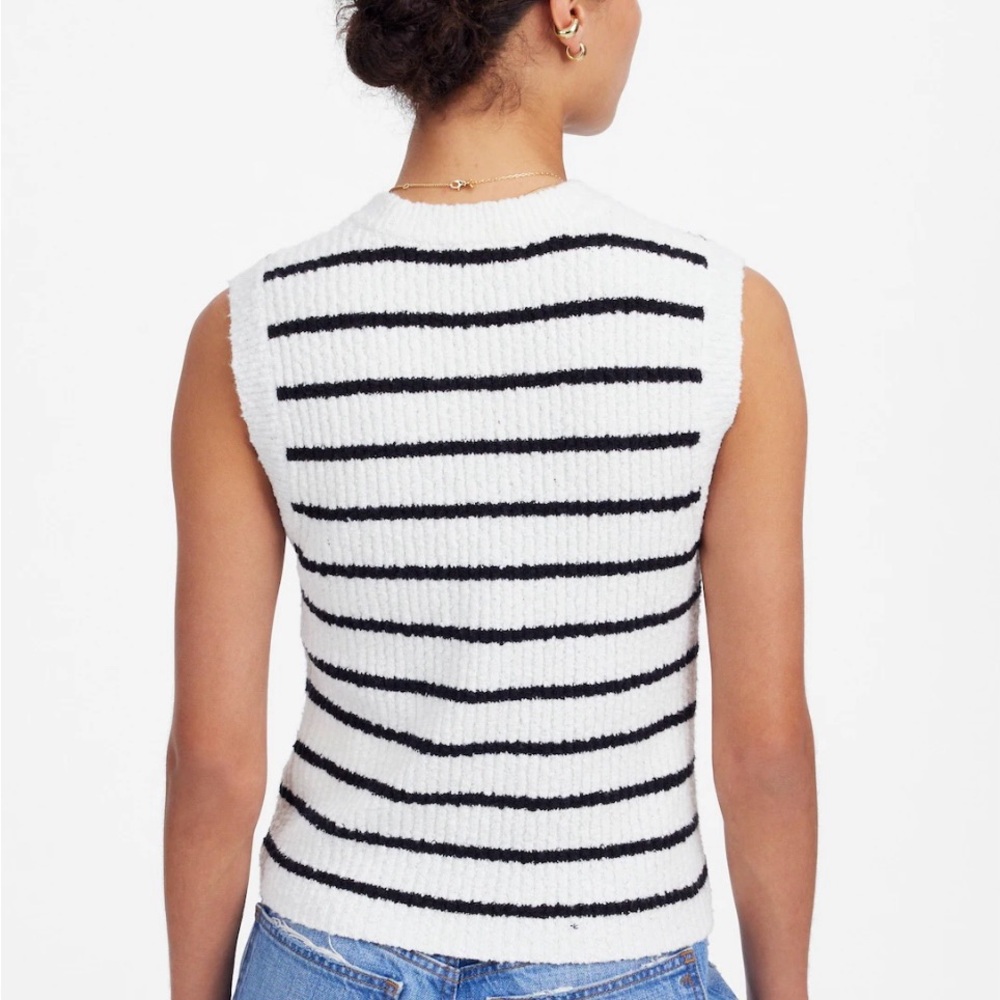 NWT Madewell Bouclé-Knit Sweater Tank Small S Striped White Navy - Picture 3 of 8